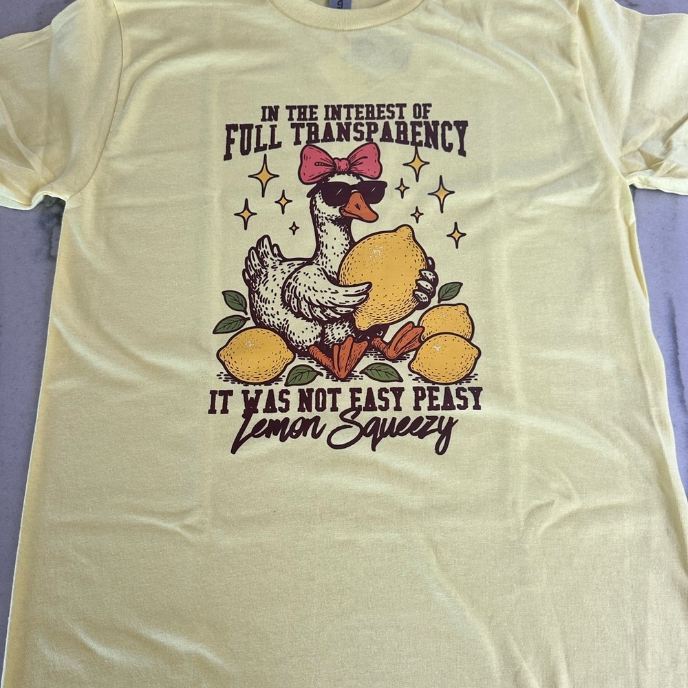 Gildan Light Yellow Tee with Duck and Lemon Graphic